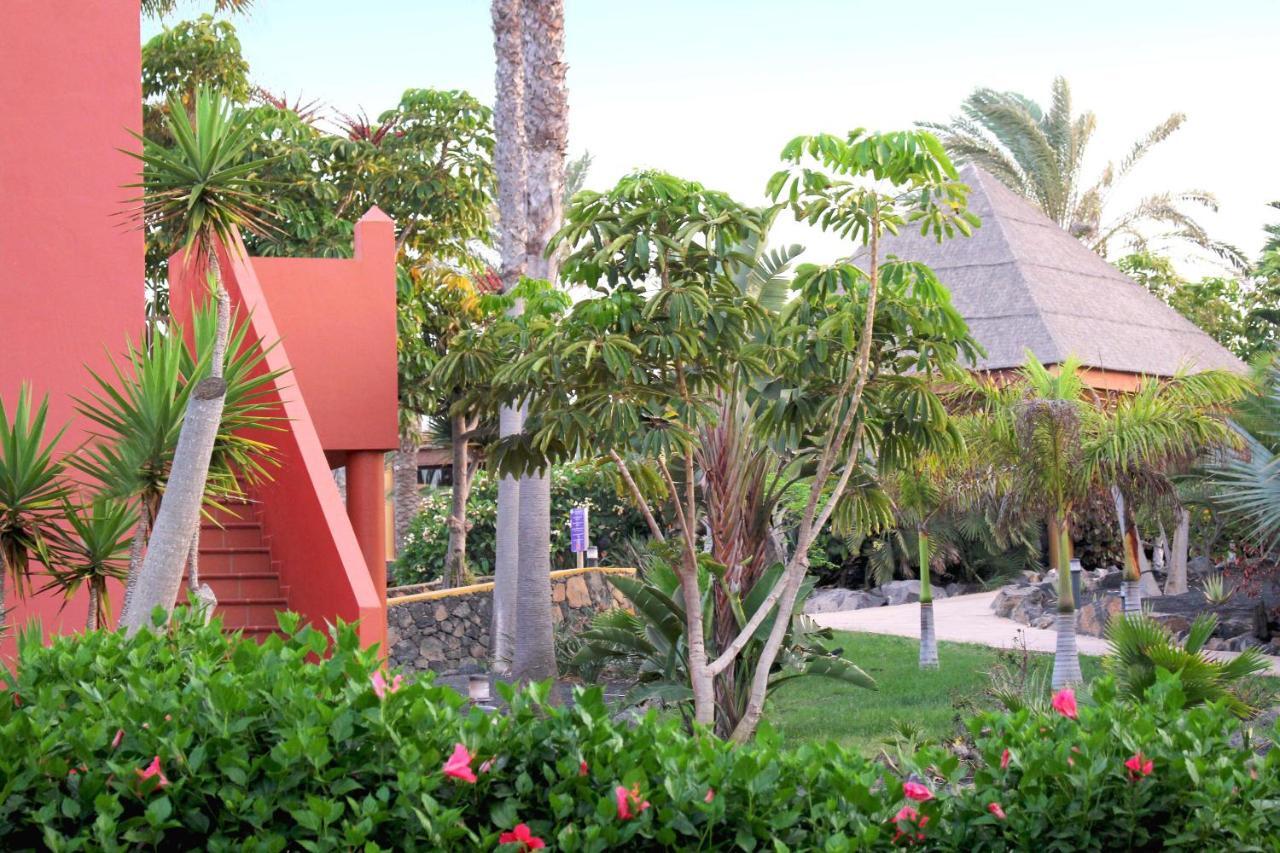 Oasis Papagayo Sport Resort Corralejo Exterior photo